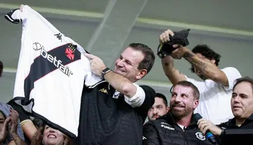 Imagem ilustrativa da imagem Paes decreta ponto facultativo em dia de finais de Flamengo e Vasco