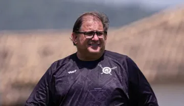 Imagem ilustrativa da imagem Remo: “Interrompem processos que poderiam dar certo”, diz Guto