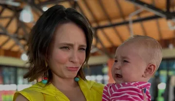 Imagem ilustrativa da imagem Larissa Manoela celebra primeiro papel como mãe no cinema