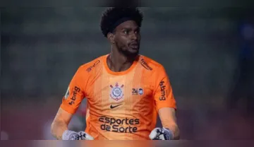 Imagem ilustrativa da imagem CBF convoca Hugo Souza para amistosos da Seleção após corte de Alisson