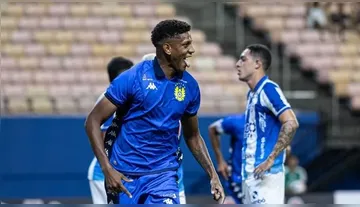 Imagem ilustrativa da imagem Goleada para o Nacional é a 3ª pior sofrida pelo Paysandu no século