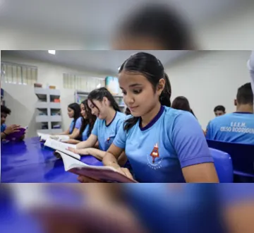 Imagem ilustrativa da imagem Seduc abre matrículas online para novos alunos da rede estadual