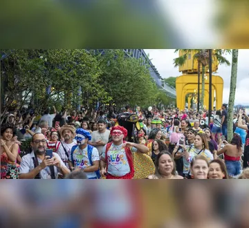 Imagem ilustrativa da imagem Estação das Docas terá bailinho de Carnaval gratuito. Veja!