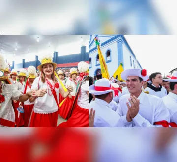 Imagem ilustrativa da imagem Helder e Hana acompanham encerramento da Marujada em Bragança