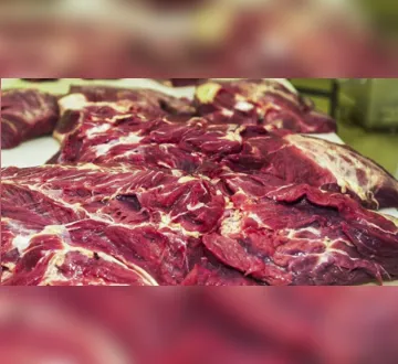 Imagem ilustrativa da imagem China anuncia tarifa adicional de 55% sobre  importações de carne bovina