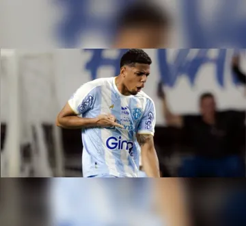 Imagem ilustrativa da imagem Remo acerta empréstimo do zagueiro Thalisson, ex-Paysandu