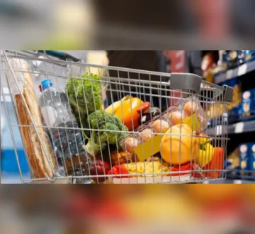 Imagem ilustrativa da imagem Preço da cesta básica recua nas 27 capitais brasileiras
