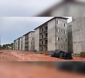 Imagem ilustrativa da imagem Ministro Jader Filho visita obras do Minha Casa no Tapanã