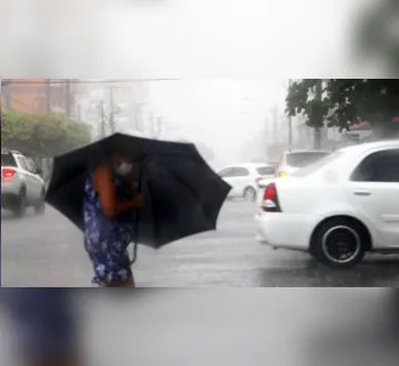 Imagem ilustrativa da imagem Novo alerta prevê mais chuvas intensas para Belém e região metropolitana