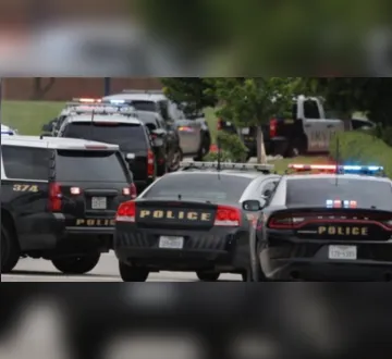 Imagem ilustrativa da imagem Tiroteio em bar de Austin deixa três mortos e 14 feridos