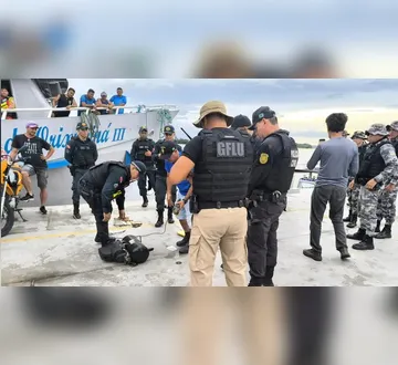 Imagem ilustrativa da imagem Polícia apreende cerca de 5 quilos de skunk em fiscalização em Oriximiná