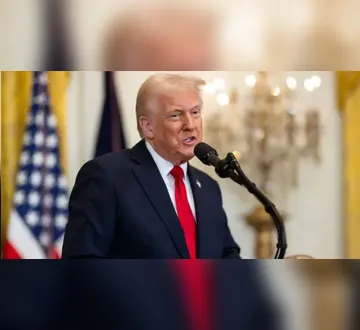 Imagem ilustrativa da imagem Em Davos, Trump pressiona Europa e renova ofensiva pela Groenlândia