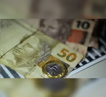 Imagem ilustrativa da imagem Servidores agora podem escolher cálculo para aposentadoria