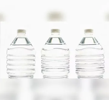 Imagem ilustrativa da imagem Garrafa PET pode virar medicamento para Parkinson. Entenda!