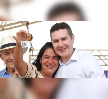 Imagem ilustrativa da imagem Jader Filho visita obras e anuncia ações em Santarém e região