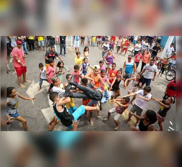 Imagem ilustrativa da imagem Malhação de Judas movimenta Cremação com tradição e crítica social