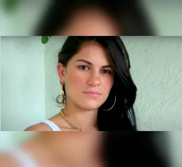 Imagem ilustrativa da imagem Consulado confirma que recebeu passaporte de Eliza Samudio e irmão se pronuncia