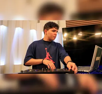 Imagem ilustrativa da imagem Paraense autista se destaca como DJ e quebra barreiras