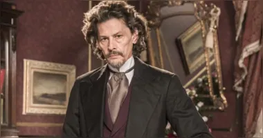 Thierry Tremouroux, ator e diretor belga radicado no Brasil, morreu aos 65 anos; artista teve carreira marcante no teatro, na TV e no cinema.