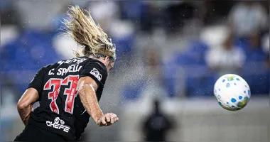 Spinelli marcou duas vezes e decidiu o jogo