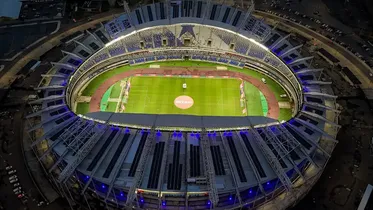 Imagem ilustrativa da notícia: Mangueirão é caldeirão e termômetro de paixões centenárias de Belém