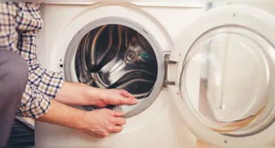Acúmulo de resíduos de sabão, amaciante, fiapos e sujeira pode comprometer o desempenho do aparelho