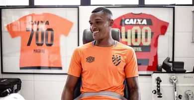 Imagem ilustrativa da notícia: Matheus Alexandre chega a Belém para assinar com o Remo