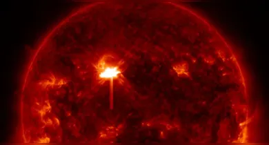 Erupção solar de classe X registrada pela Nasa em 3 de fevereiro de 2026, a partir da região ativa AR 4366 no Sol.
