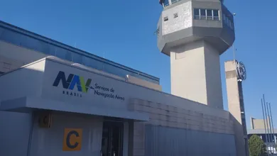 No último edital da NAV Brasil, realizado em 2025, foram oferecidas 1.023 vagas temporárias em diversas especialidades.