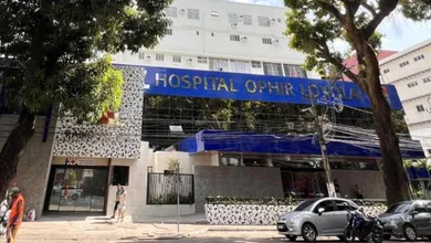 Vagas na saúde e diferentes níveis de escolaridade.