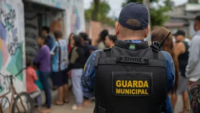 O processo seletivo ocorre em duas grandes etapas: a primeira tem seis fases eliminatórias e classificatórias. A segunda etapa consiste no Curso de Formação Profissional obrigatório para todos os aprovados.