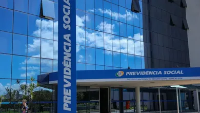 O concurso terá alcance nacional, o que amplia a complexidade logística, e os salários podem chegar a R$ 10.371,31.