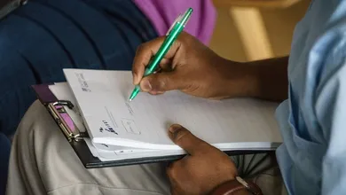 De acordo com o edital, os cargos disponíveis contemplam diversas áreas administrativas e técnicas.