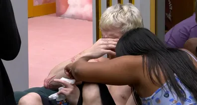 Imagem ilustrativa da imagem BBB 26: Juliano sofre acidente e precisa de atendimento médico