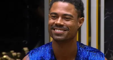 Imagem ilustrativa da imagem Breno é exilado fora da casa e indicará alguém ao paredão