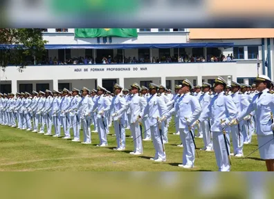 Marinha com 44 vagas para professores