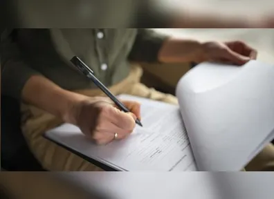 São vagas distribuídas entre cargos de nível fundamental, médio e superior.