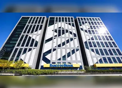 O Banco do Brasil tem cerca de 8 mil cargos vagos de escriturário. Além disso, a instituição perde em média 2 mil funcionários por ano, por aposentadoria, morte, invalidez ou aprovação em outros concursos.