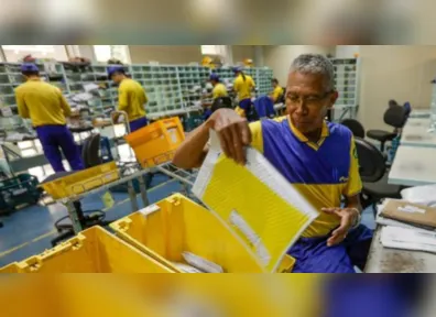 O programa prevê jornada de 4 horas diárias para candidatos de níveis fundamental e médio.