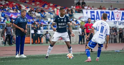 Alef Manga chegou querendo fazer história com a camisa do Leão