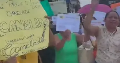 Confeiteiras protestam em frente à sede da Prefeitura de Ananindeua e cobram pagamento de auxílio financeiro prometido pelo prefeito Daniel Santos após curso de capacitação