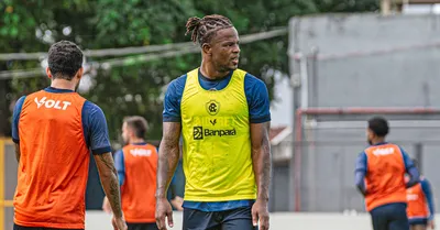 Atacante Eduardo Melo deve ser titular na estreia do Parazão.