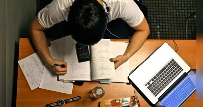 O certame vai selecionar profissionais para duas áreas distintas, sendo as oportunidades divididas entre cargos de professor e funções administrativas da Secretaria.