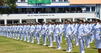 Marinha com 44 vagas para professores
