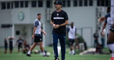 Léo Condé sabe do desafio do time na competição