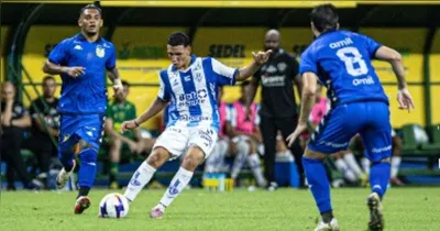 Os jogadores do Paysandu piscavam e era gol do Nacional