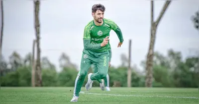 Atacante é visto com bons olhos no Baenão