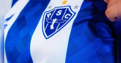 Paysandu apresenta nova camisa 'Eterna' em celebração aos 10 anos da marca Lobo