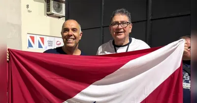 Executivo de futebol Marcos Braz ao lado do presidente do Clube do Remo, Antônio Carlos Teixeira