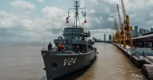 Imagem ilustrativa da imagem Marinha do Brasil abre a Corveta Solimões para visitação pública em Belém